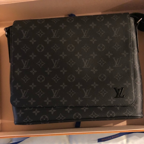 LOUIS VUITTON 100% Clutch Box Hard Trunk Monogram Macassar Canvas